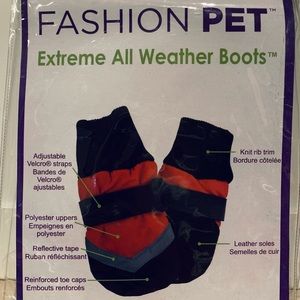 NWT Fashion Pet- Extreme Weather Dog Boots